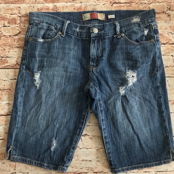 Old Navy Pants - Old navy ultra low waist Shorts Size 4